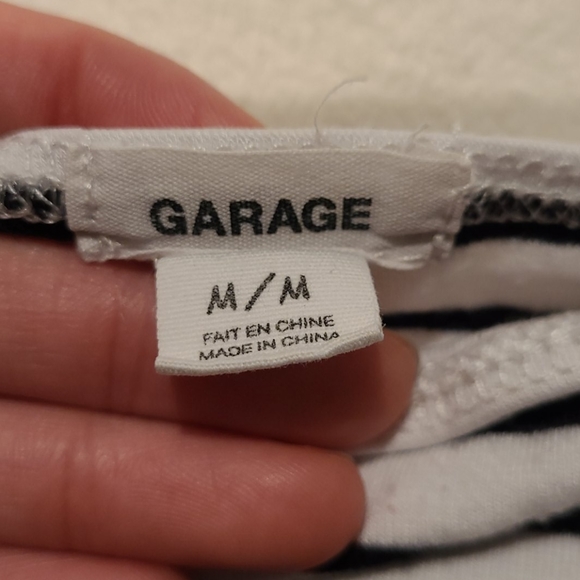 Garage off the shoulder top - Picture 2 of 3